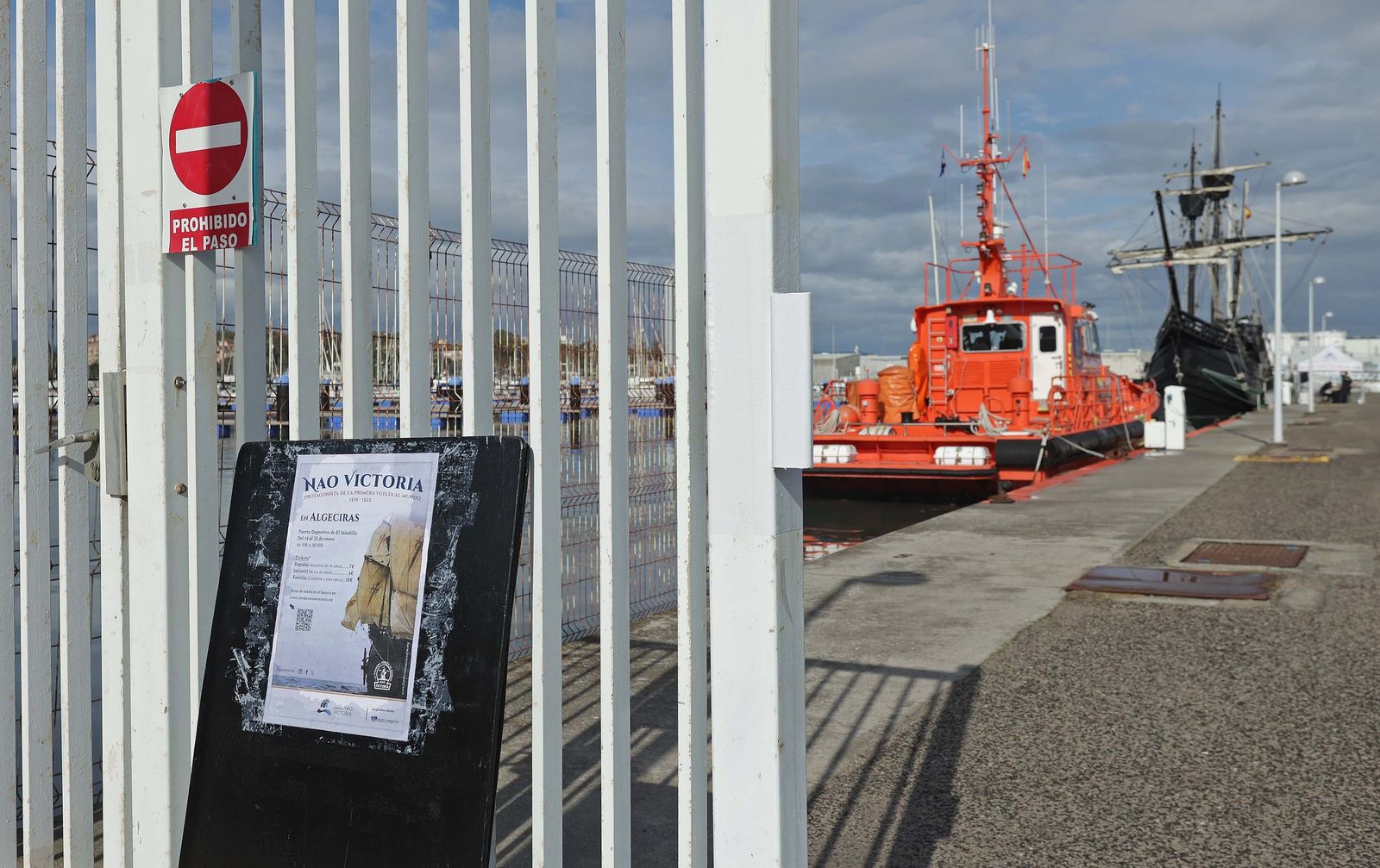 Fotos del navío Nao Victoria en Algeciras