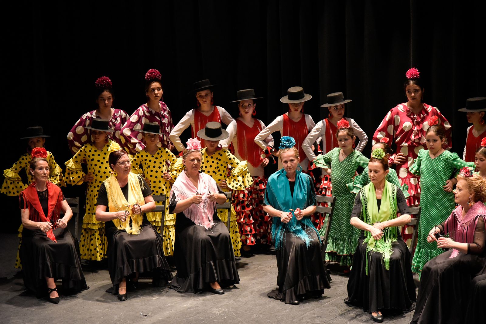 Imágenes de las actividades fin de curso en Cultura en los Barrios