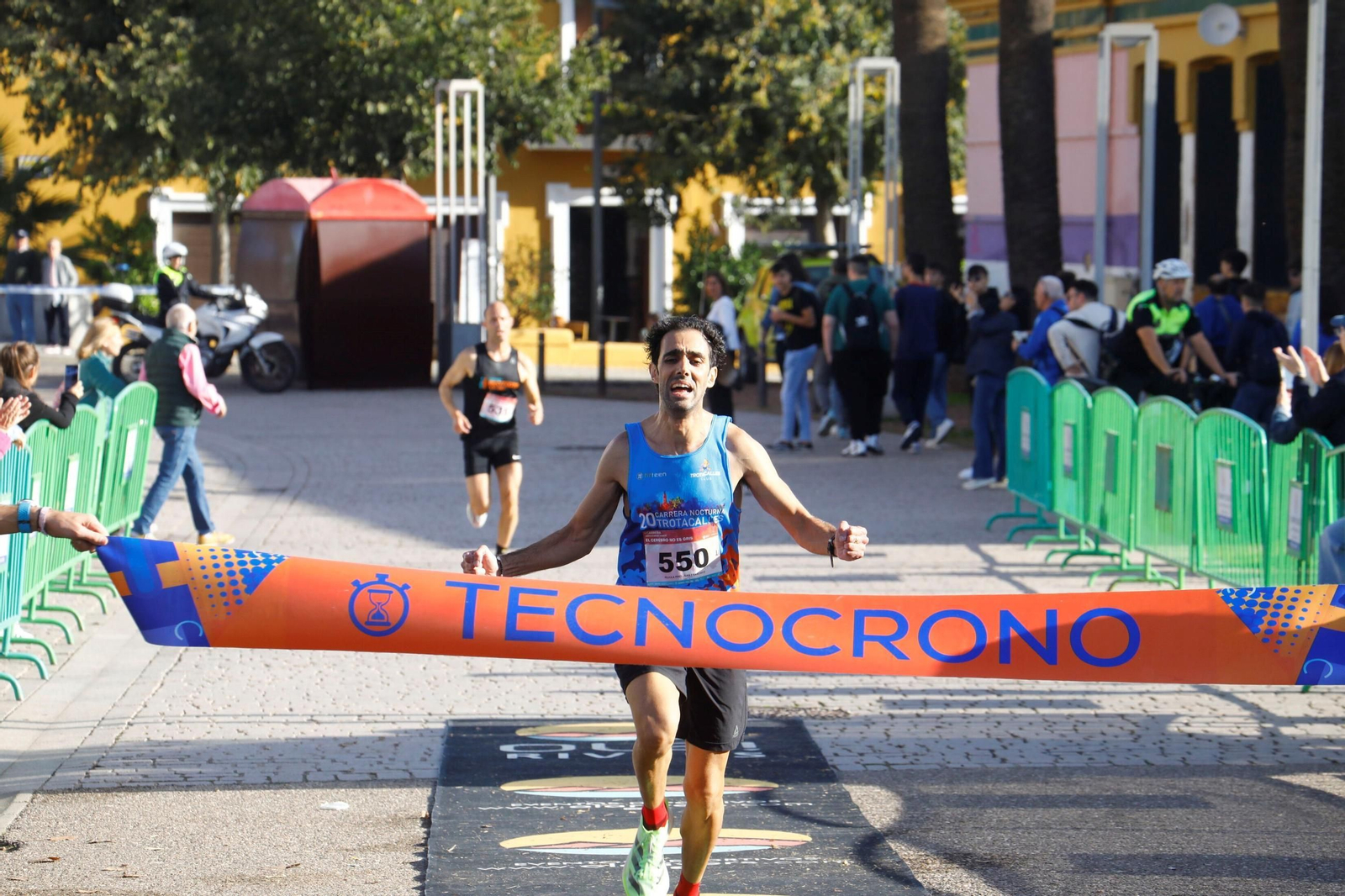 Las mejores imágenes de la carrera solidaria El cerebro no es gris contra el cáncer cerebral en Córdoba