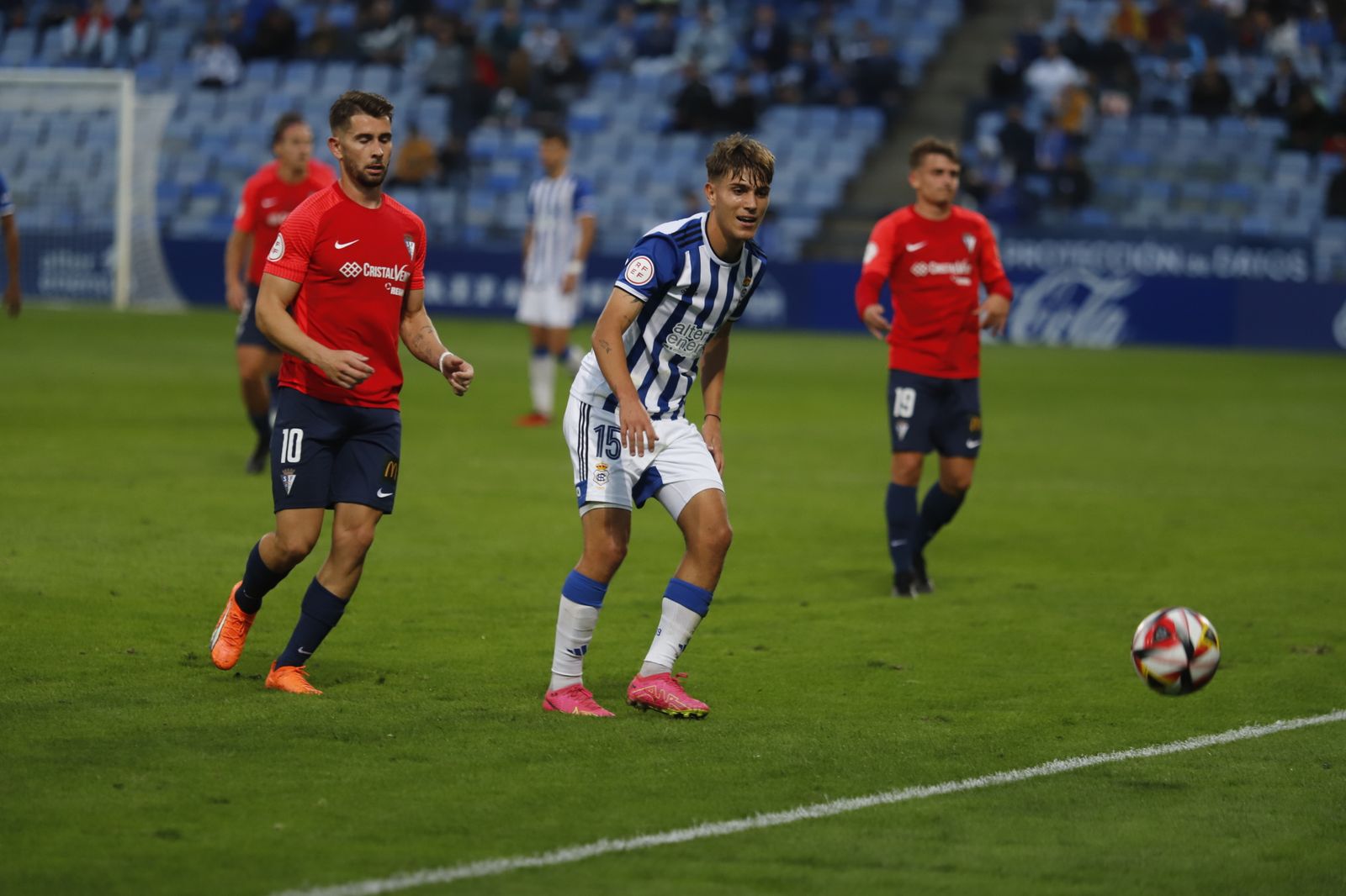 Imágenes del encuentro entre el Recreativo Huelva y el San Fernando