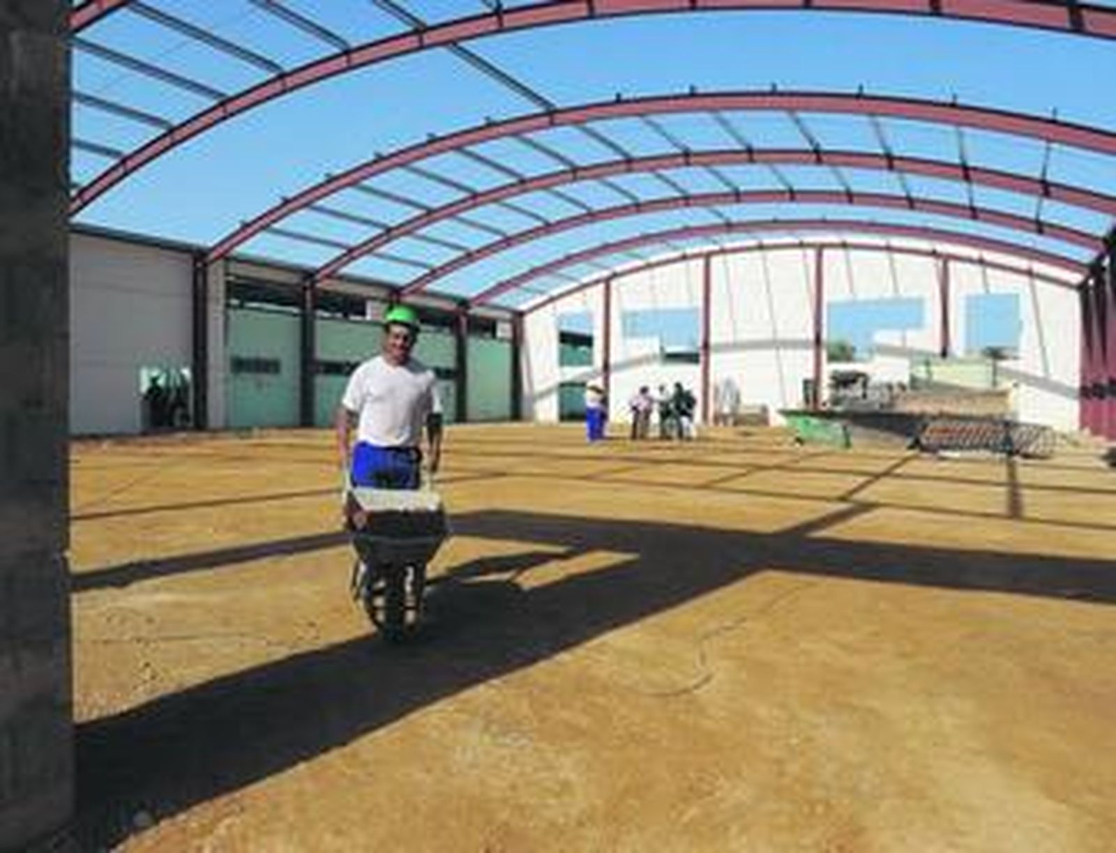 Aspecto de la nueva sala polideportiva que se construye actualmente en el Bahía.