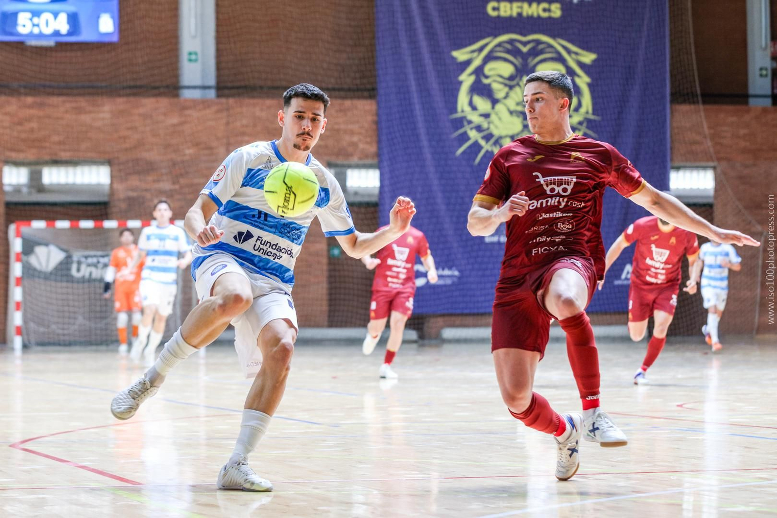 Derrota del Málaga Ciudad Redonda ante Alzira (2-5)