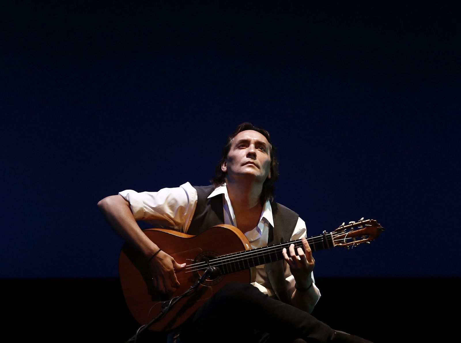 Vicente Amigo, durante uno de sus conciertos.