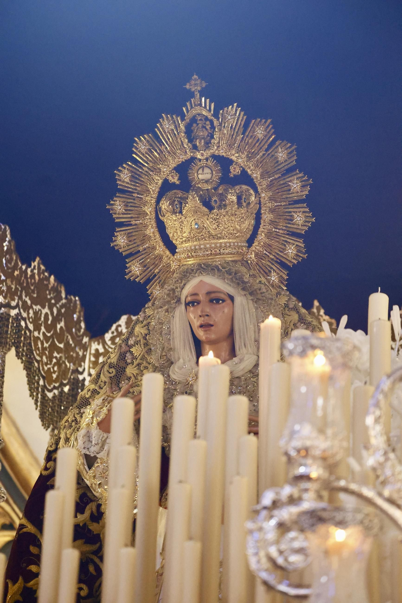 Salud el Domingo de Ramos en Málaga, en imágenes