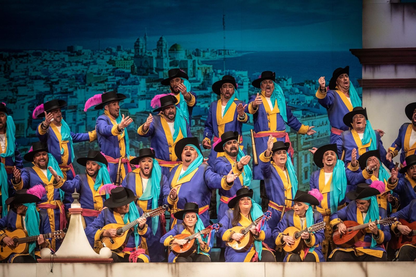 El coro 'Cádiz desde el cielo' abrió la quinta sesión del preliminares del COAC 2019