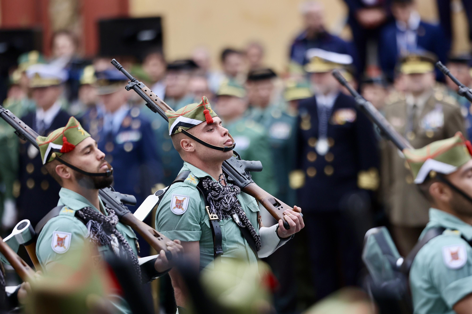 Las fotos de la Legión en el traslado del Cristo de Mena en Málaga este Jueves Santo Las fotos de la Legión en el traslado del Cristo de Mena en Málaga este Jueves Santo