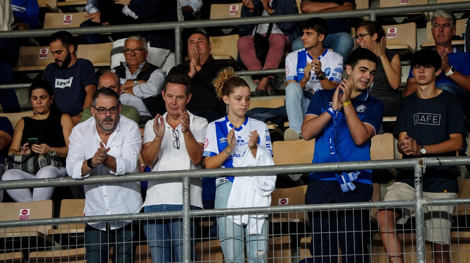 Búscate en el partido Xerez DFC- Ejido