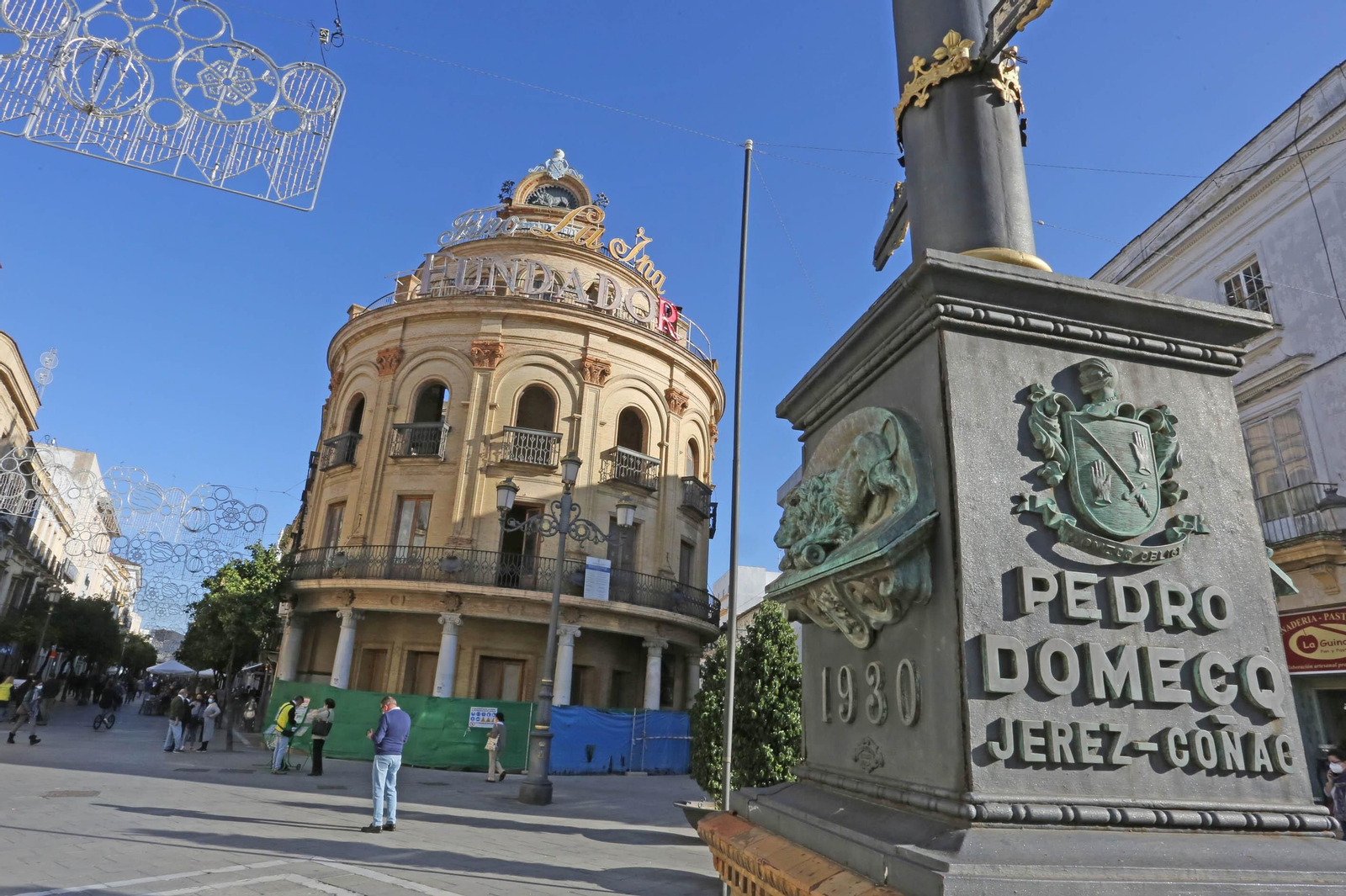 Imagen de 'El Gallo Azul' captada la semana pasada. /PASCUAL
