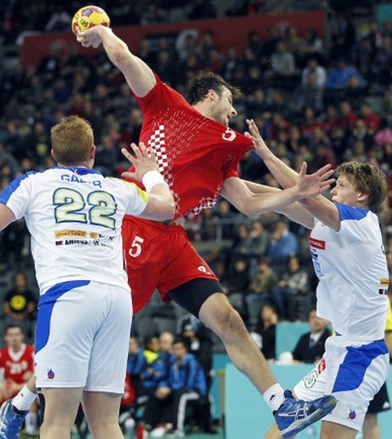 Croacia no da opción de bronce a Eslovenia (26-31)