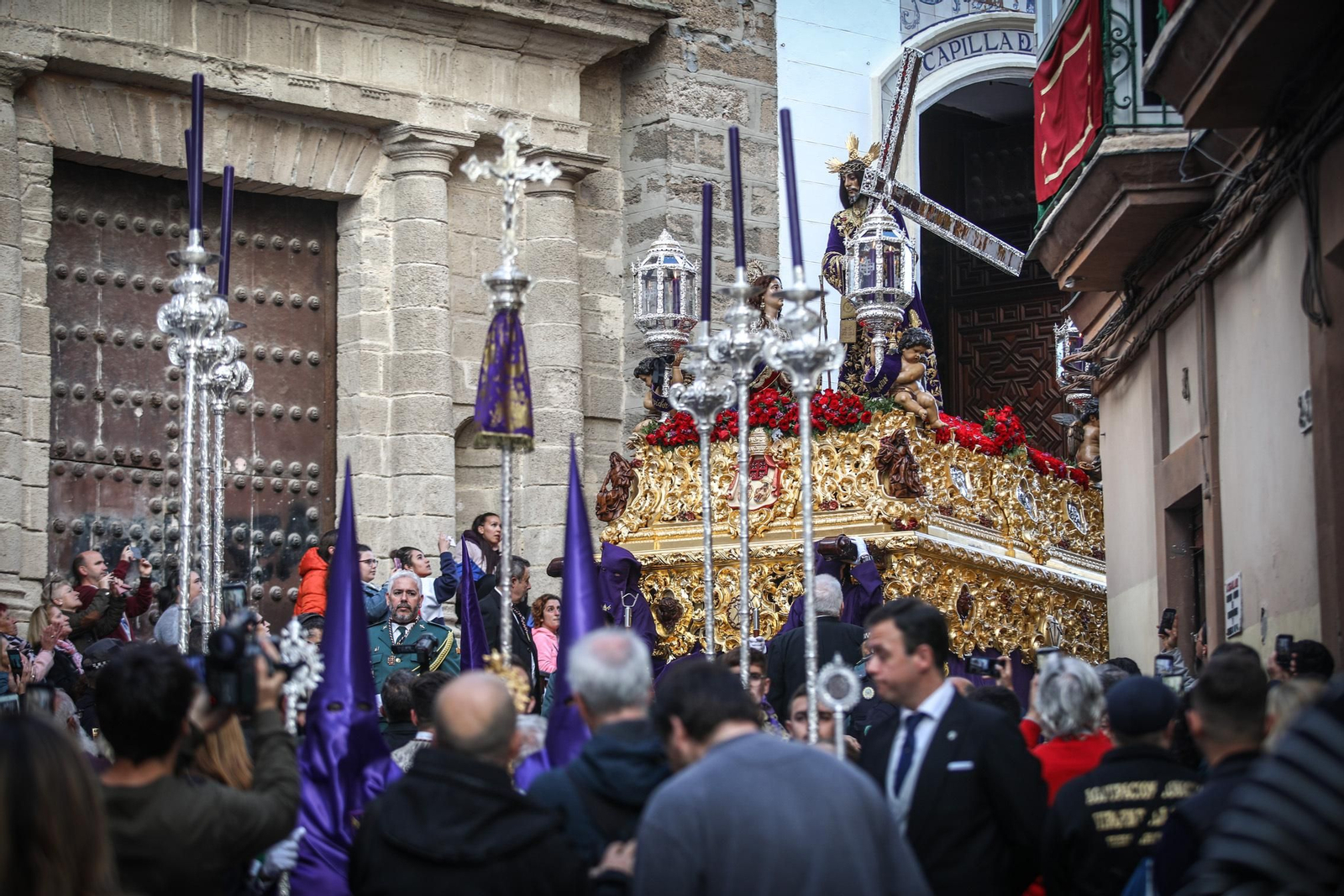Salida procesional de la hermandad del Nazareno