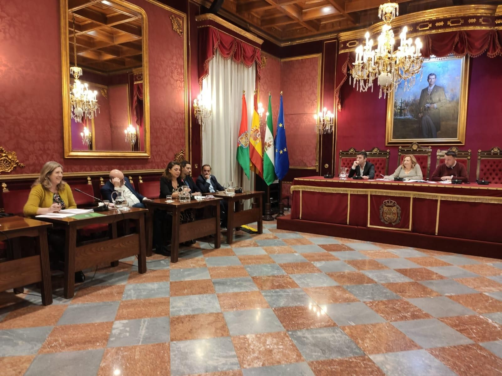 Comisión extraordinaria de Economía este lunes.