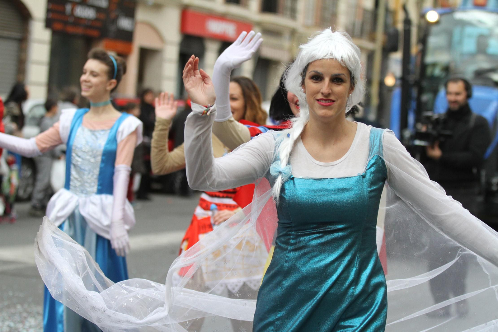 Cabalgata de los Reyes Magos 2018: Melchor, Gaspar y Baltazar adelantan su salida para llenar de ilusión las calles de Huelva