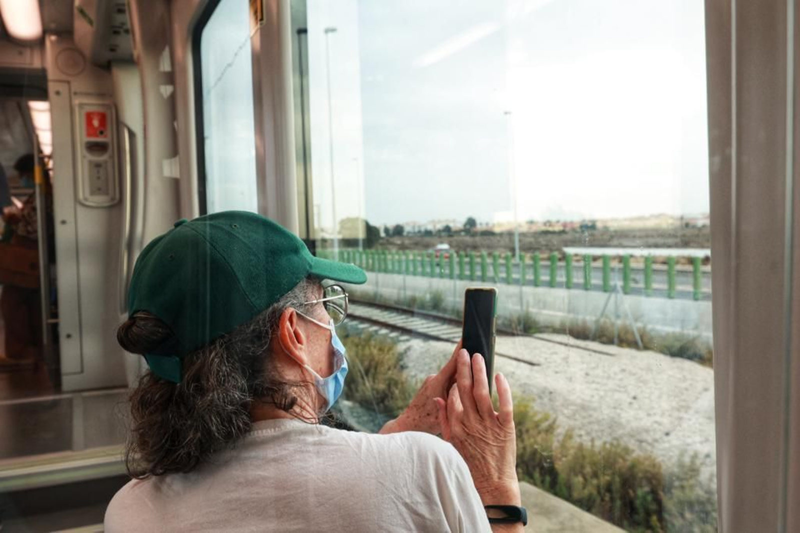 Búscate en las imágenes del primer día del tranvía de la Bahía de Cádiz