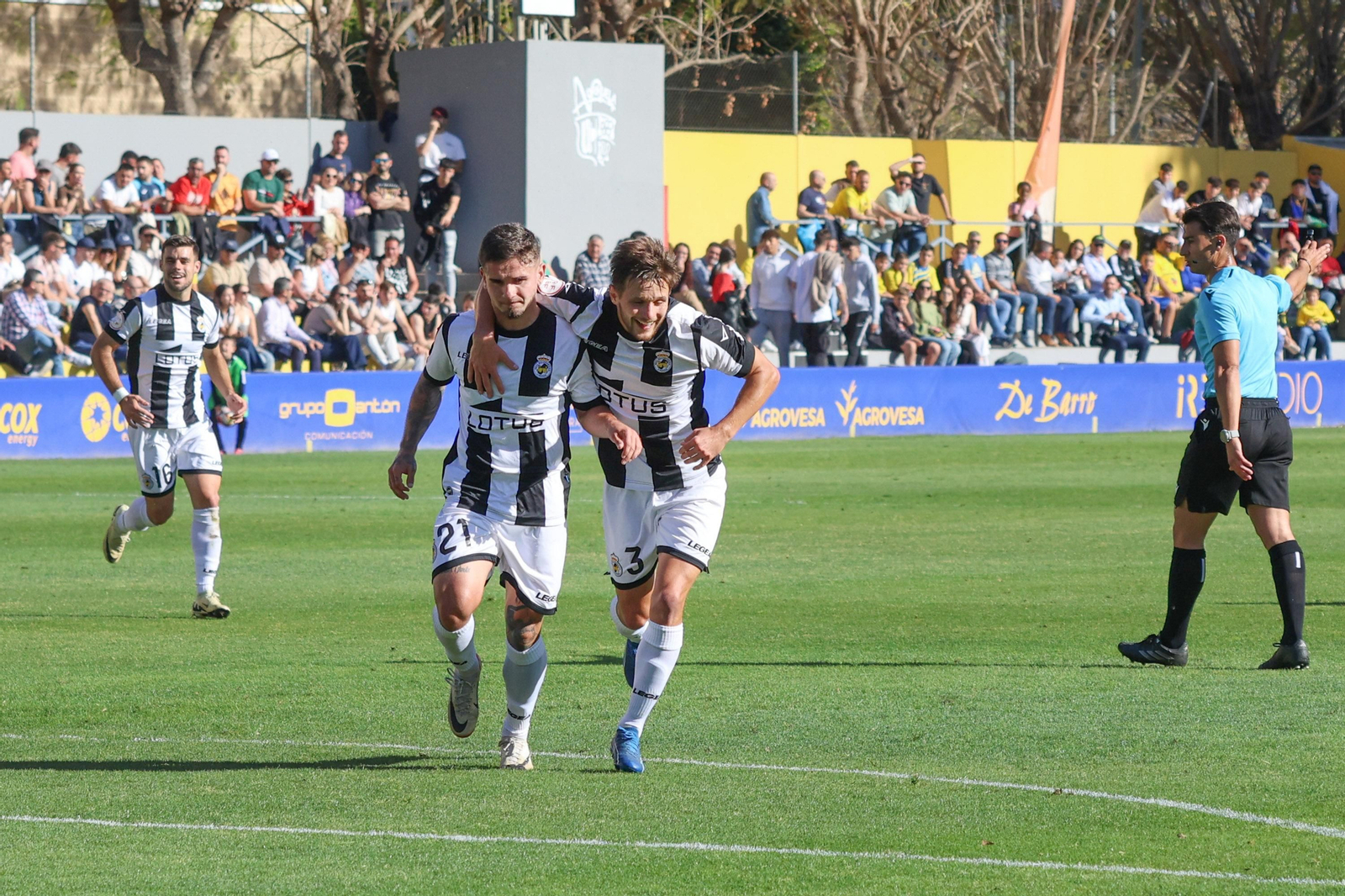 Las fotos del Orihuela-Balona de Segunda Federación (1-2)