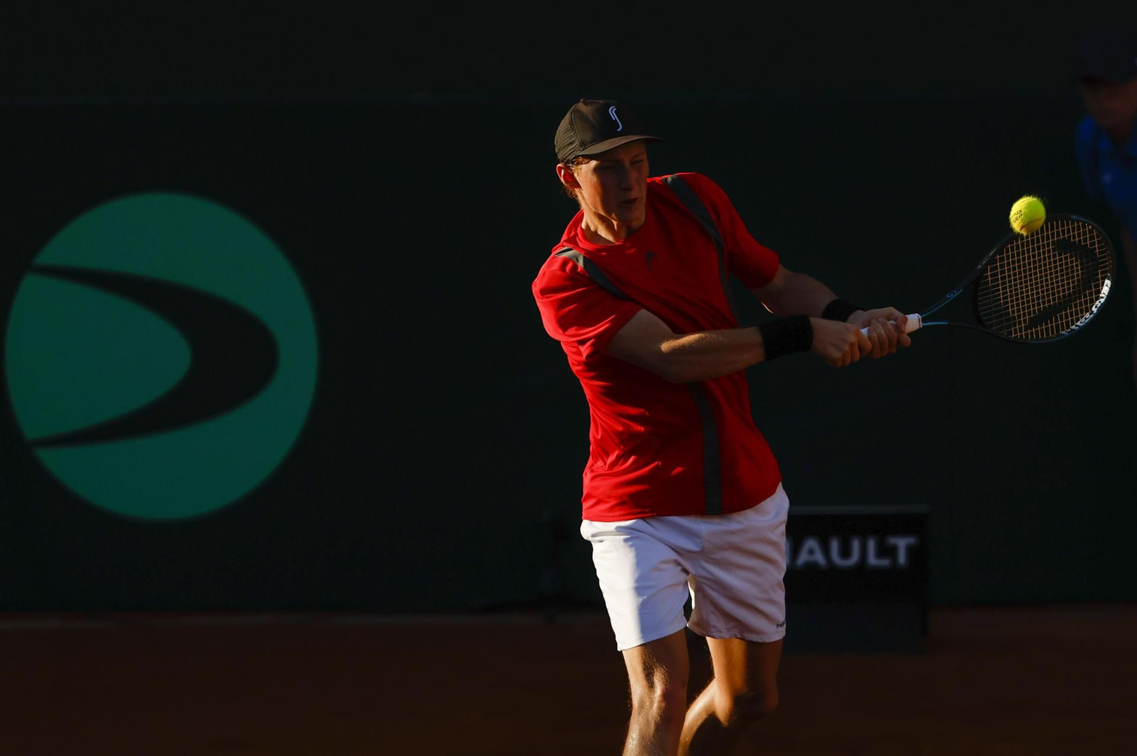 Pablo Carreño culmina la remontada de España en la Copa Davis en Marbella (6-2 y 6-3)