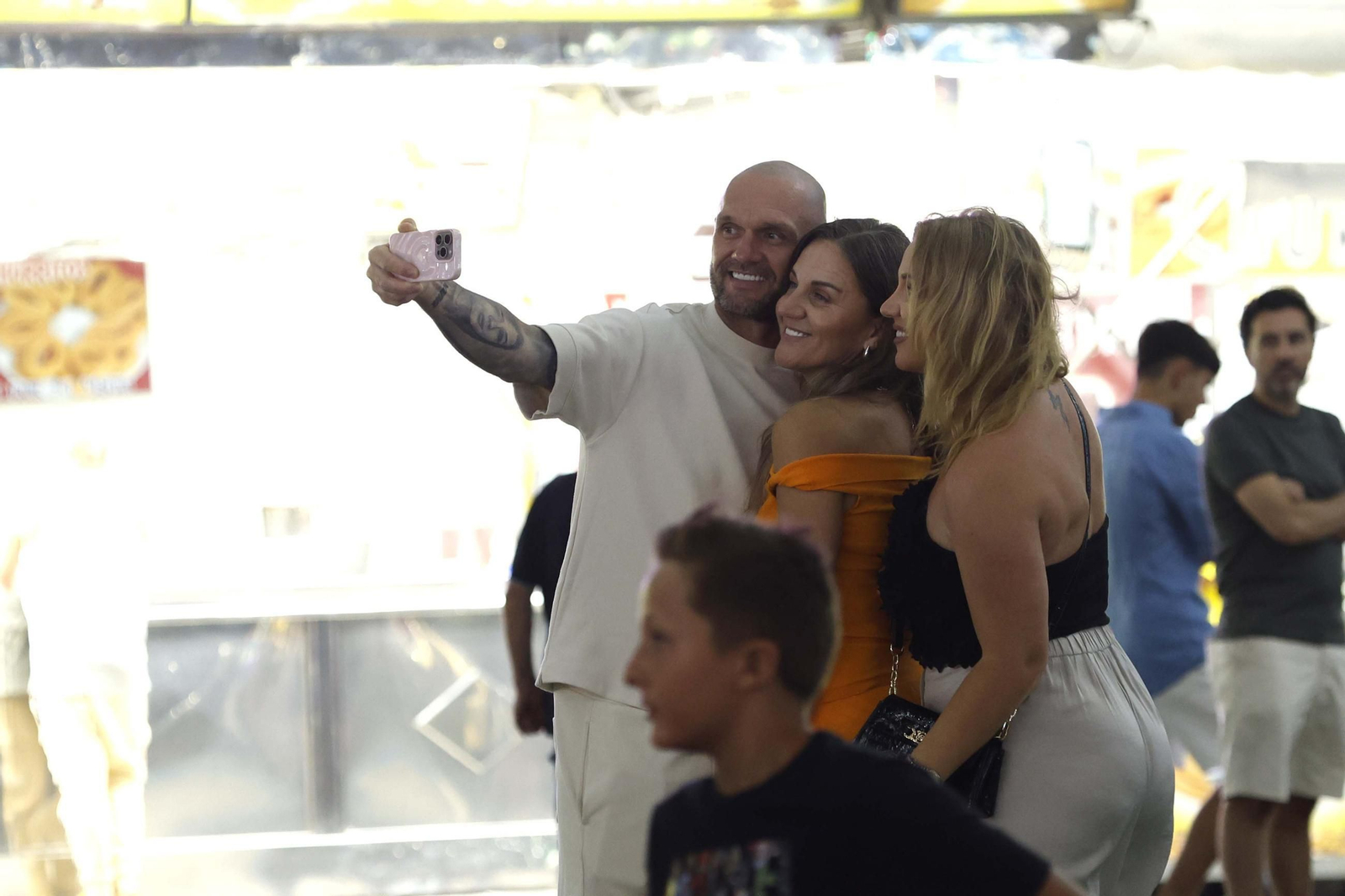 Búscate en las fotos del domingo de la Feria de La Línea