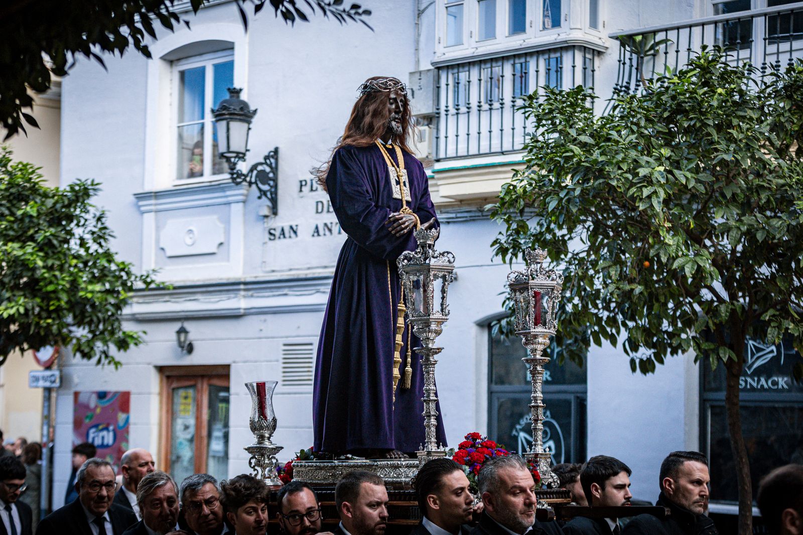 Así ha sido el traslado de las imágenes de Medinaceli a San Antonio