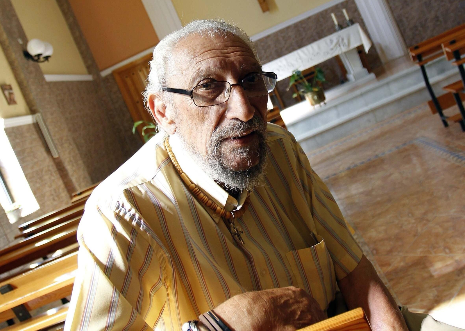 El padre Andrés Avelino, el histórico cura obrero de Pescadores