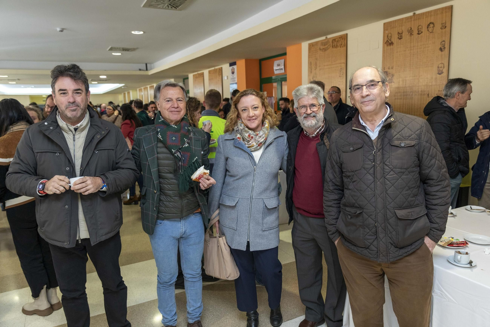 eL Tradicional desayuno con roscón de Reyes en el Campus de Rabanales, en imágenes