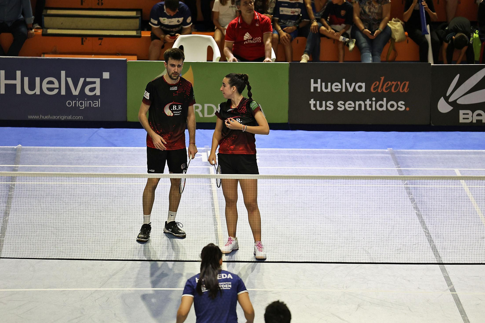 Imágenes de la final de liga de bádminton entre el IES La Orden y La RInconada