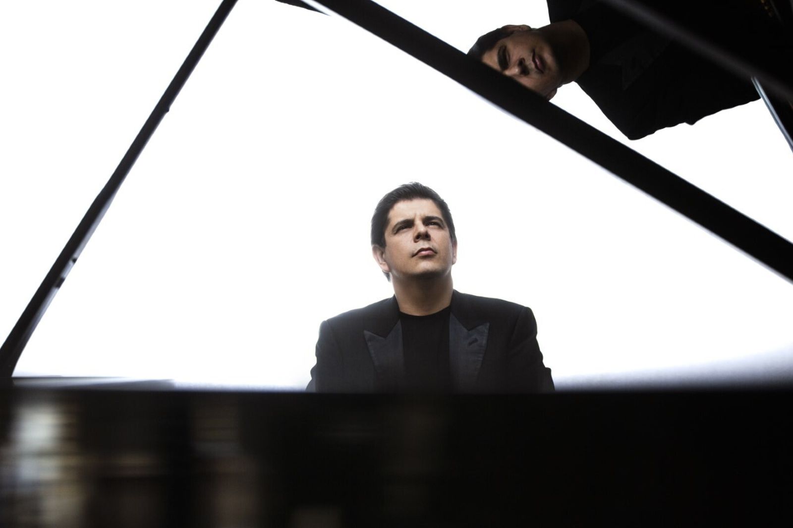 Javier Perianes, en una imagen de promoción