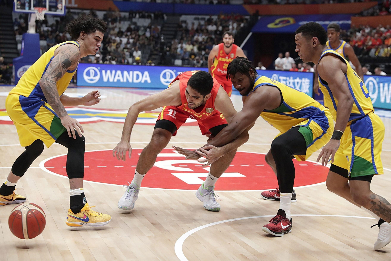 Las fotos del Brasil - España de baloncesto
