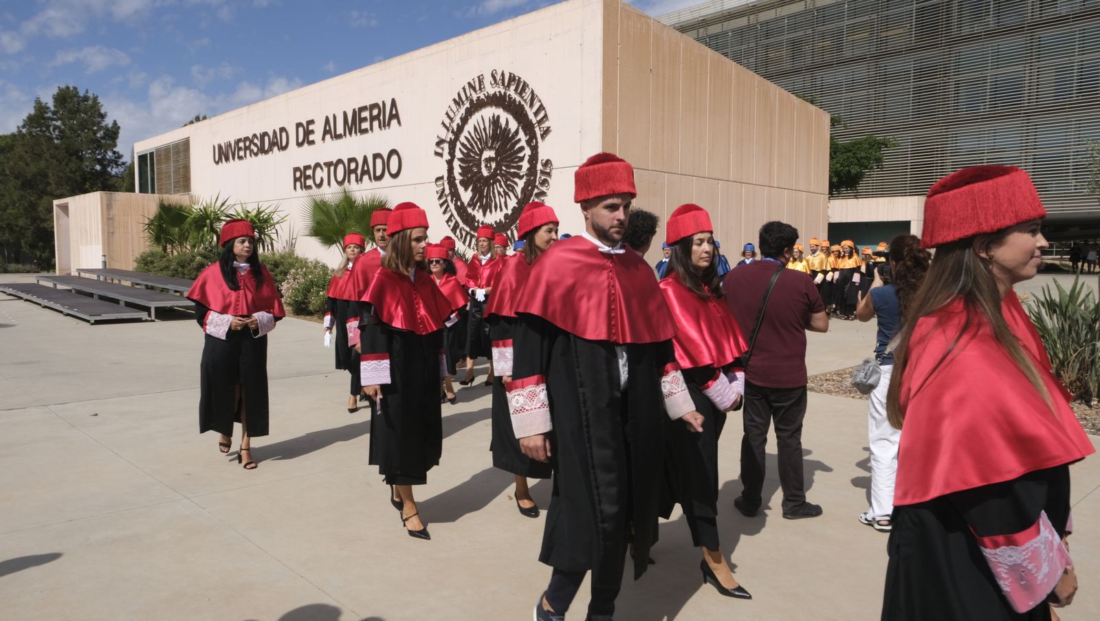 El Presidente de la Junta Juanma Moreno, inaugura el curso universitario andaluz en Almería