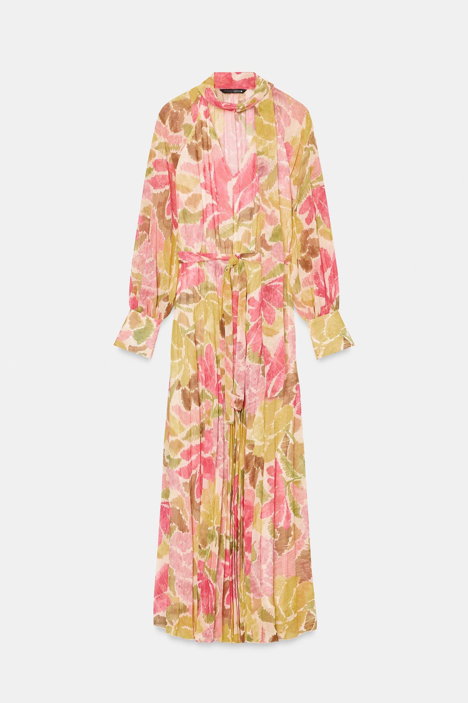 Vestido de flores de Zara.