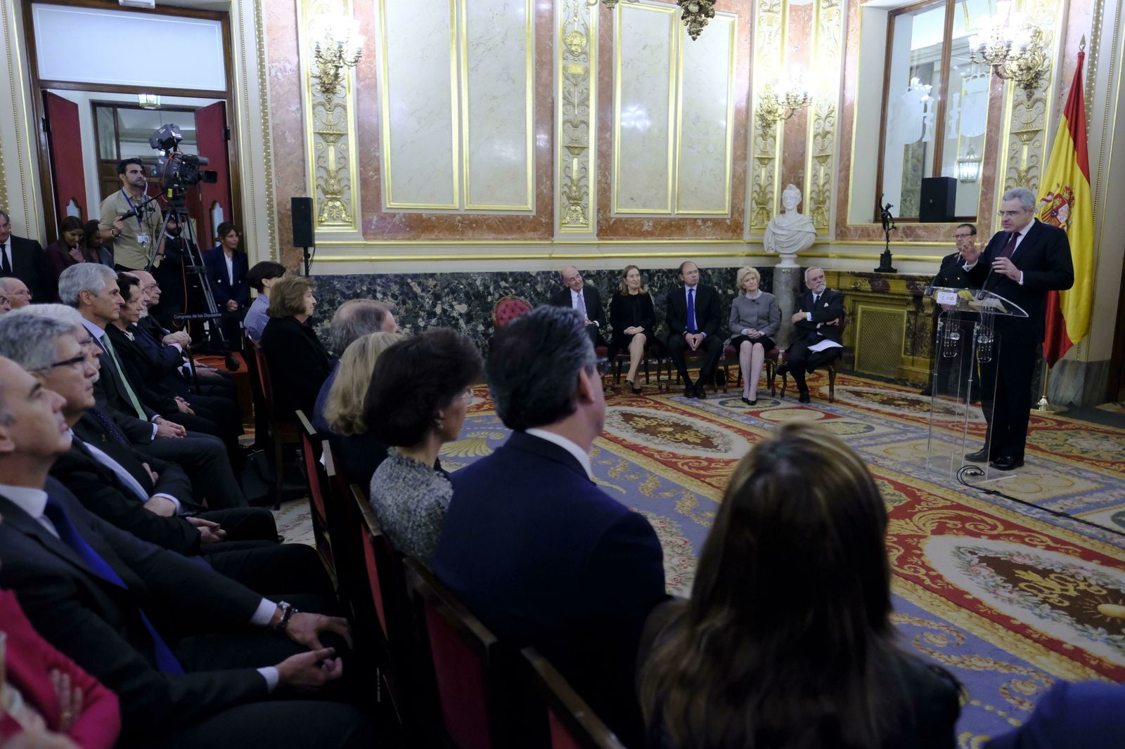 Las imágenes del homenaje a Pérez Llorca en el Congreso