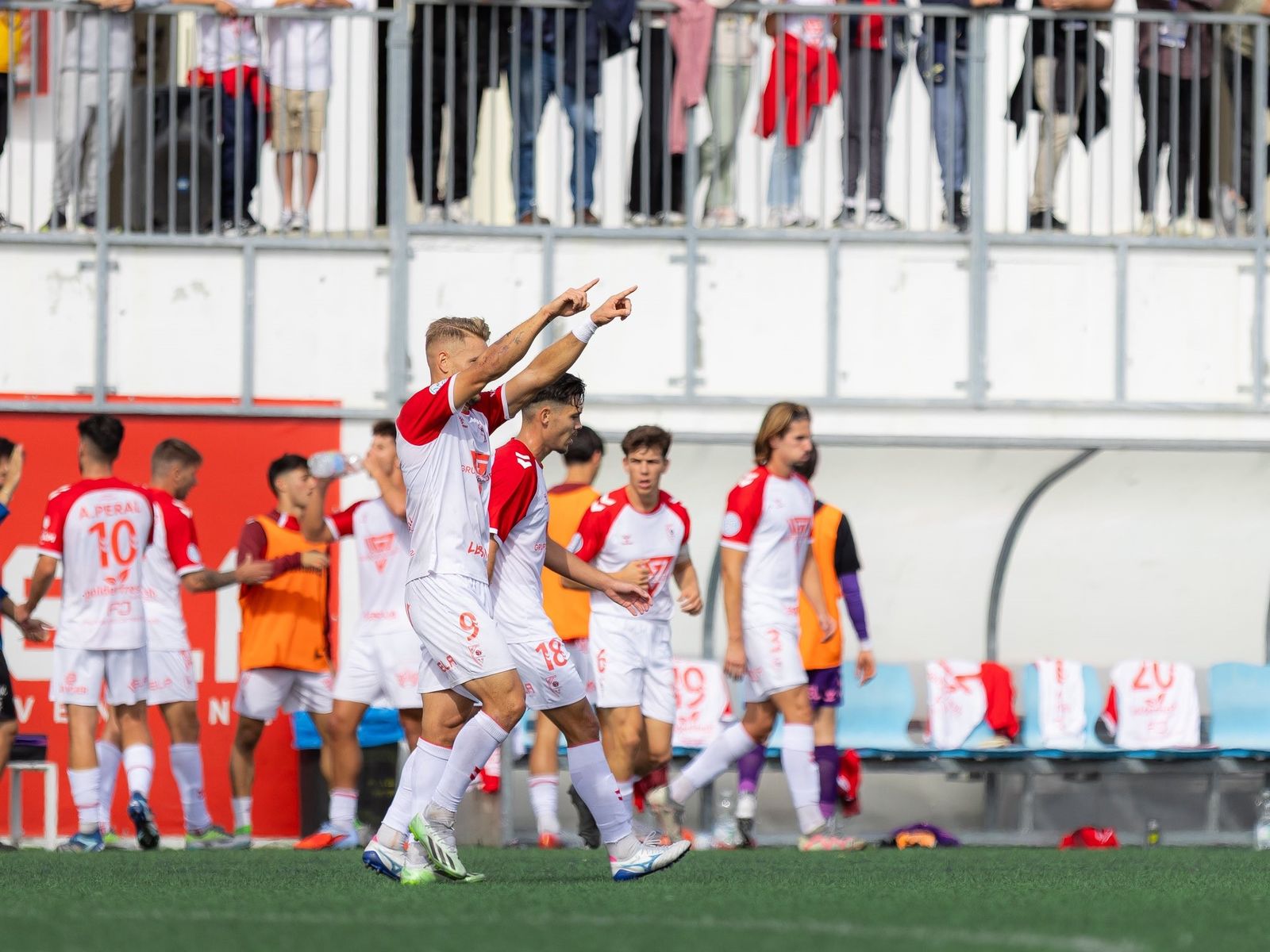 Panadero celebra un gol del Antoniano en un triunfo reciente ante el Salerm Puente Genil.