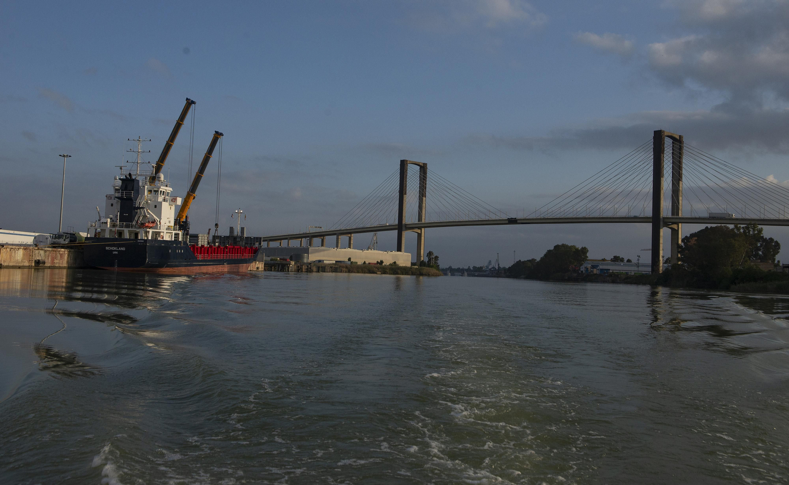 Travesía en barco por el Guadalquivir