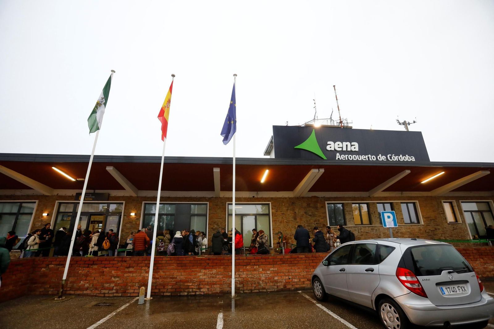Entrada al aeropuerto de Córdoba.