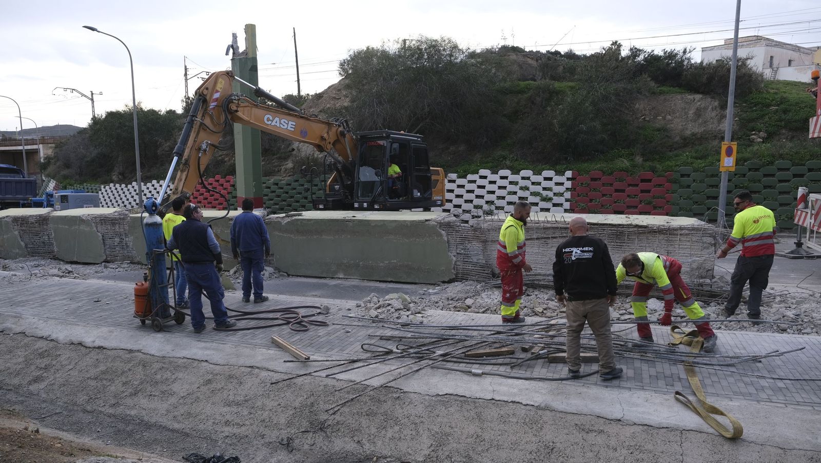 El acueducto de Huércal de Almería ya es historia, en fotos
