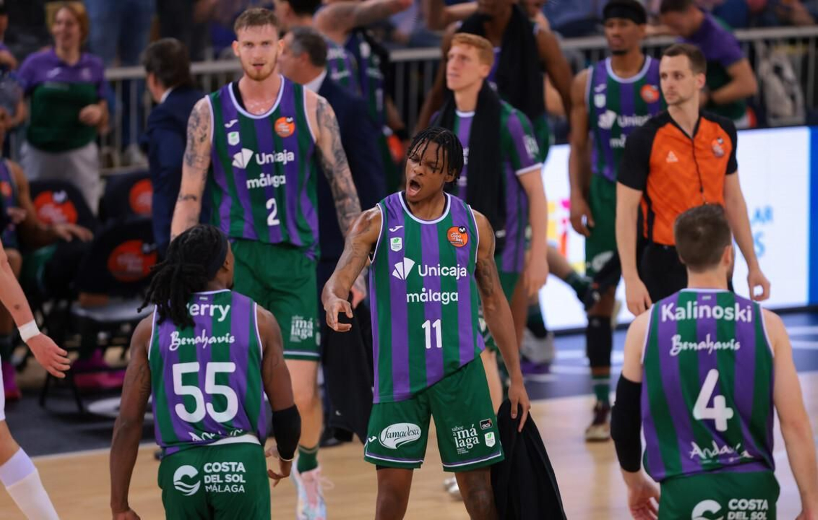 El Unicaja, campeón de Copa: Todas las imágenes del partido, la fiesta y la llegada a Málaga