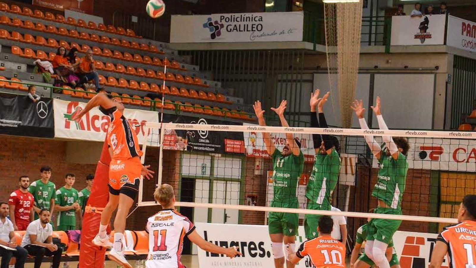 Los verdes cayeron derrotados en la primera jornada liguera. Los verdes cayeron derrotados en la primera jornada liguera.