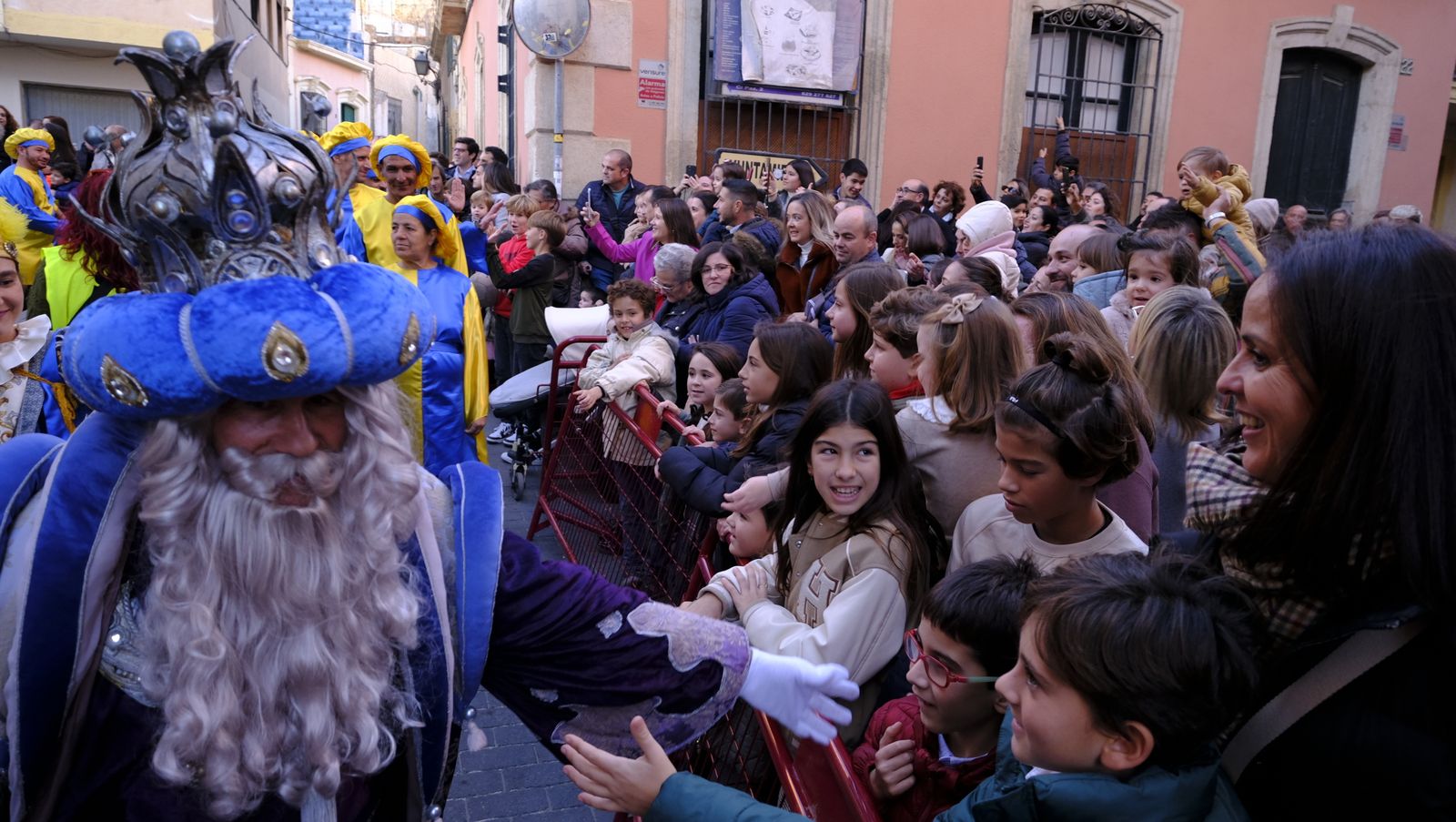 Fotogalería de la Cabalgata de Reyes Magos en Almería