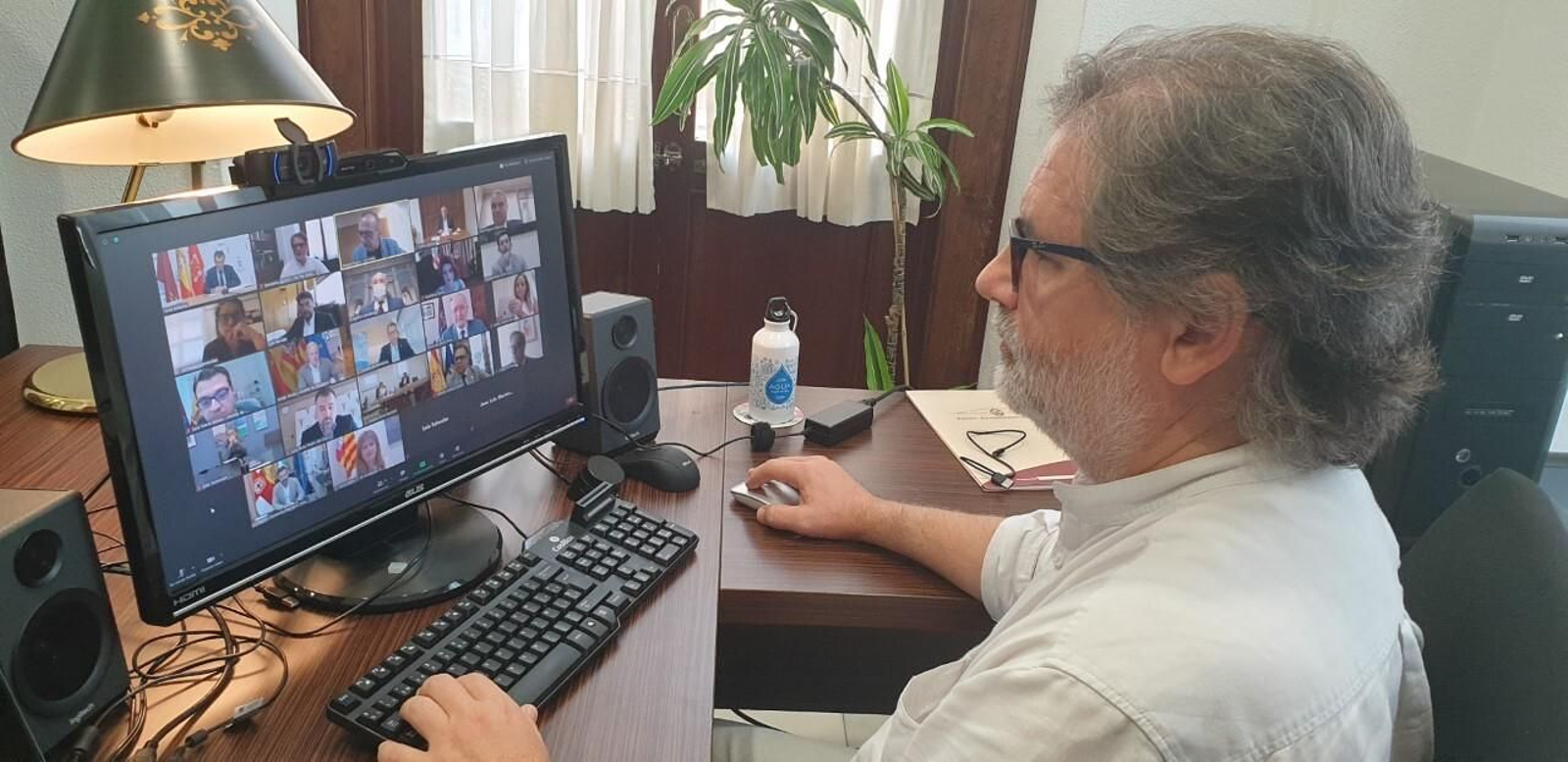 Demetrio Quirós durante la reunión telemática.