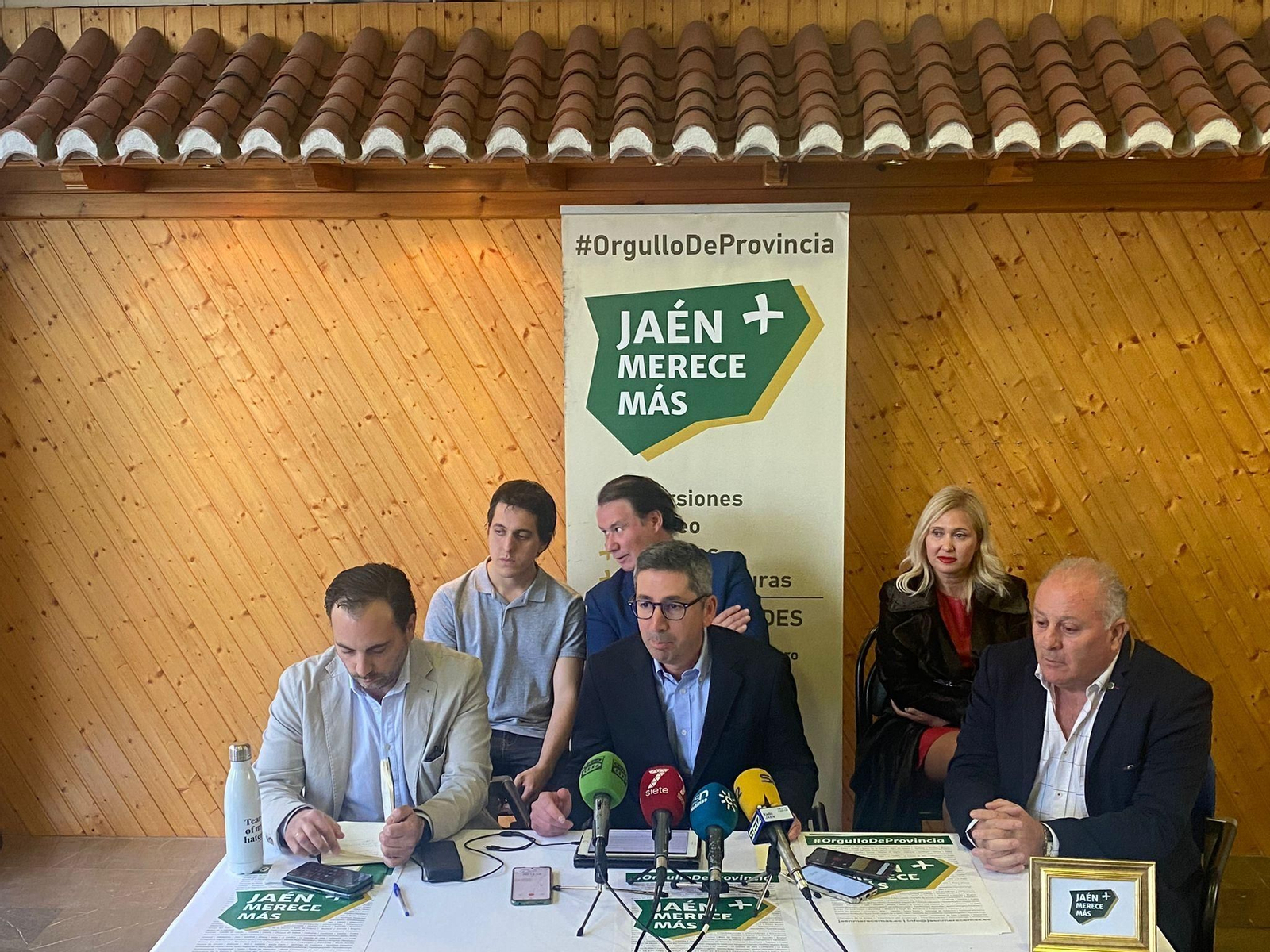Rueda de prensa de Jaén Merece Más.