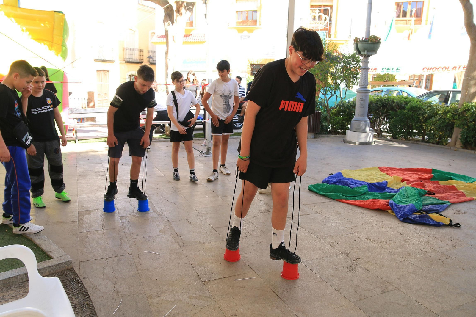Los niños se divierten en las fiestas de Canjáyar