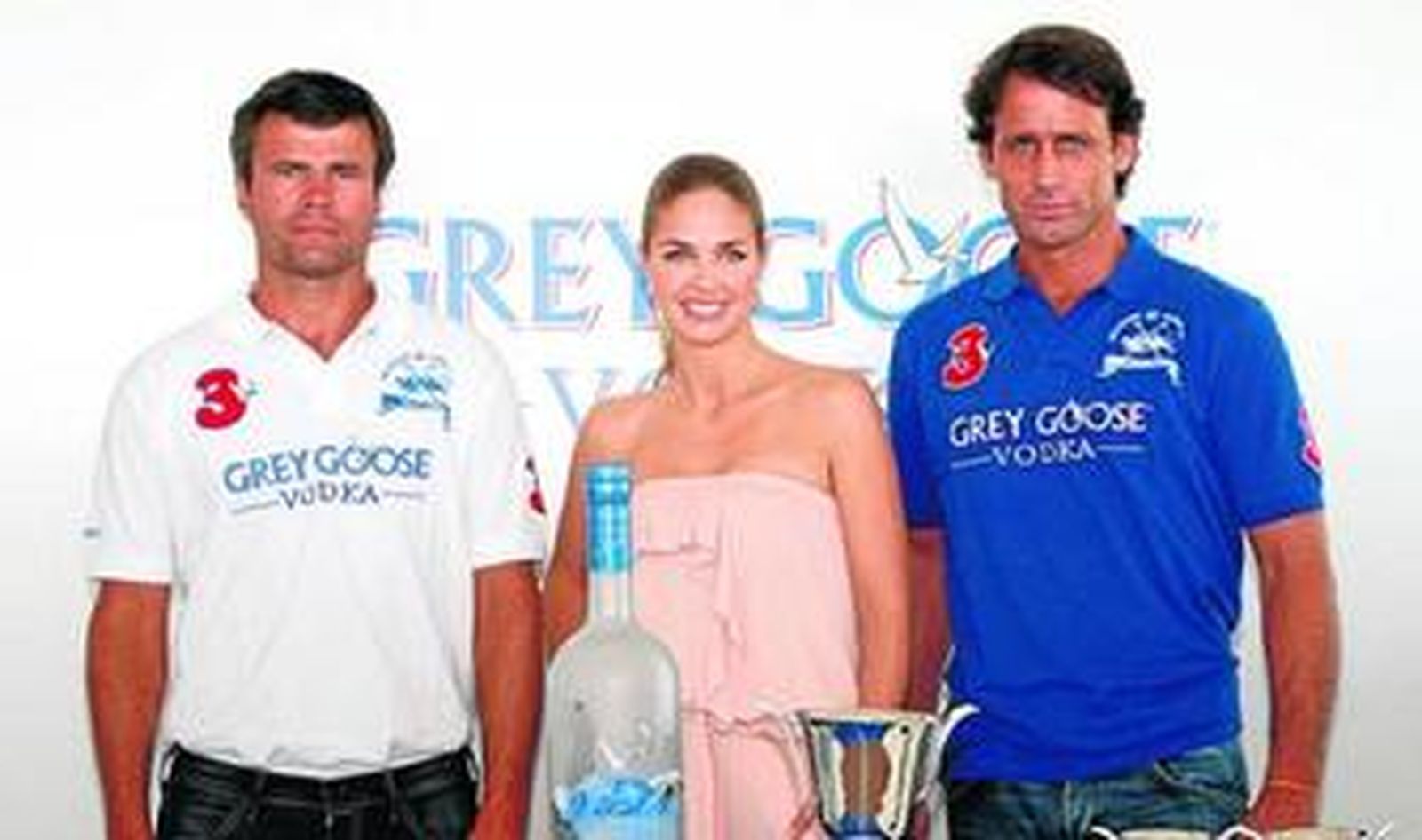 Hernán Pieres, Genoveva Casanova y Álvaro Muñoz Escassi, ayer en el Santa María Polo Club de Sotogrande.