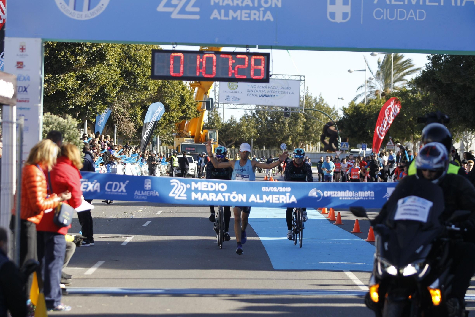 Galería gráfica de la XXII Media Maratón de Almería