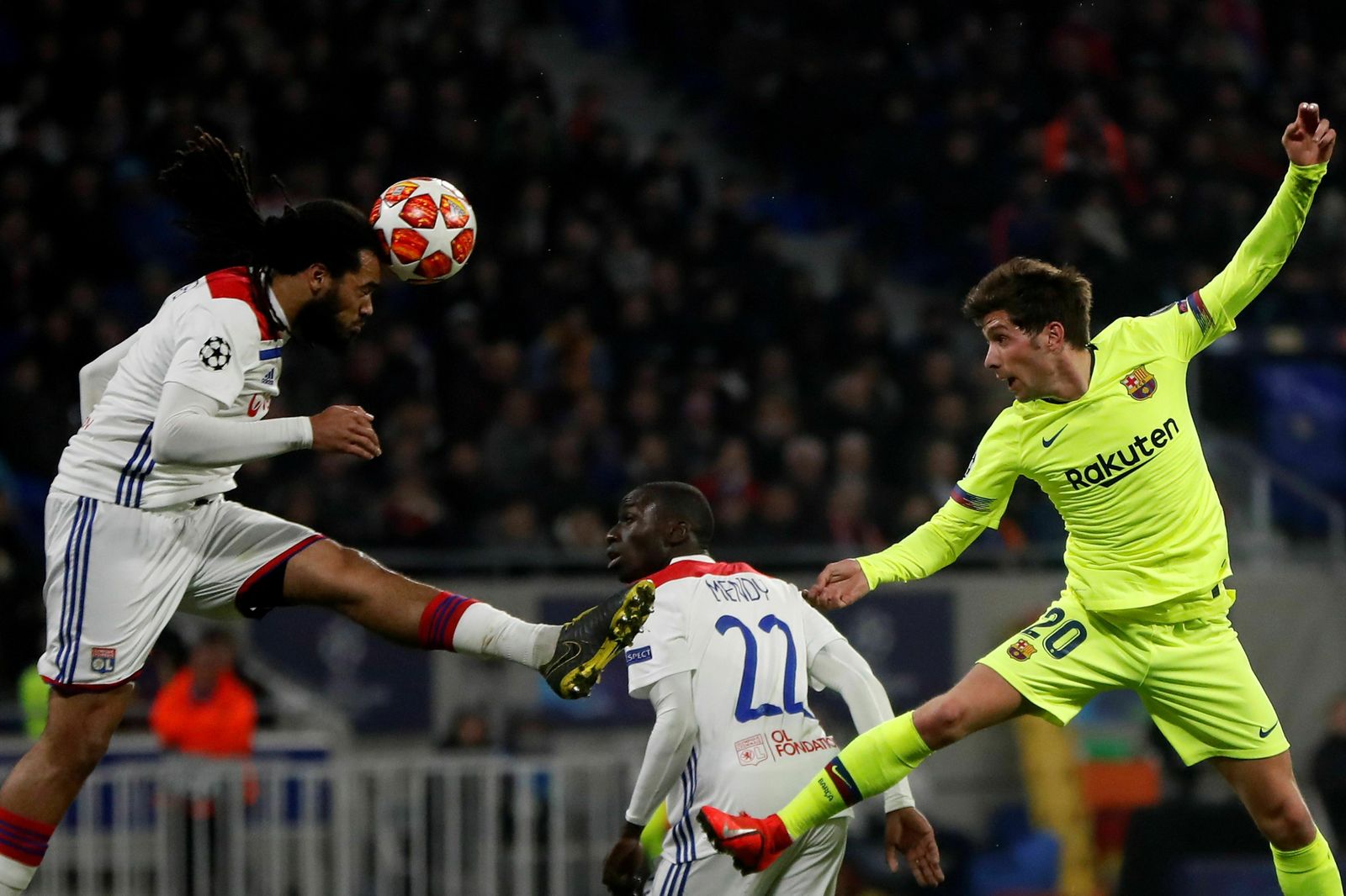 Las imágenes del Olympique de Lyon-FC Barcelona