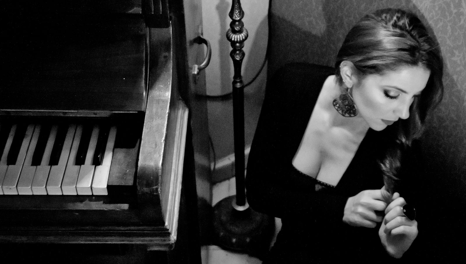 La cantante Ana de Lois actuará en el programa 'Raíces en el Jardín'.