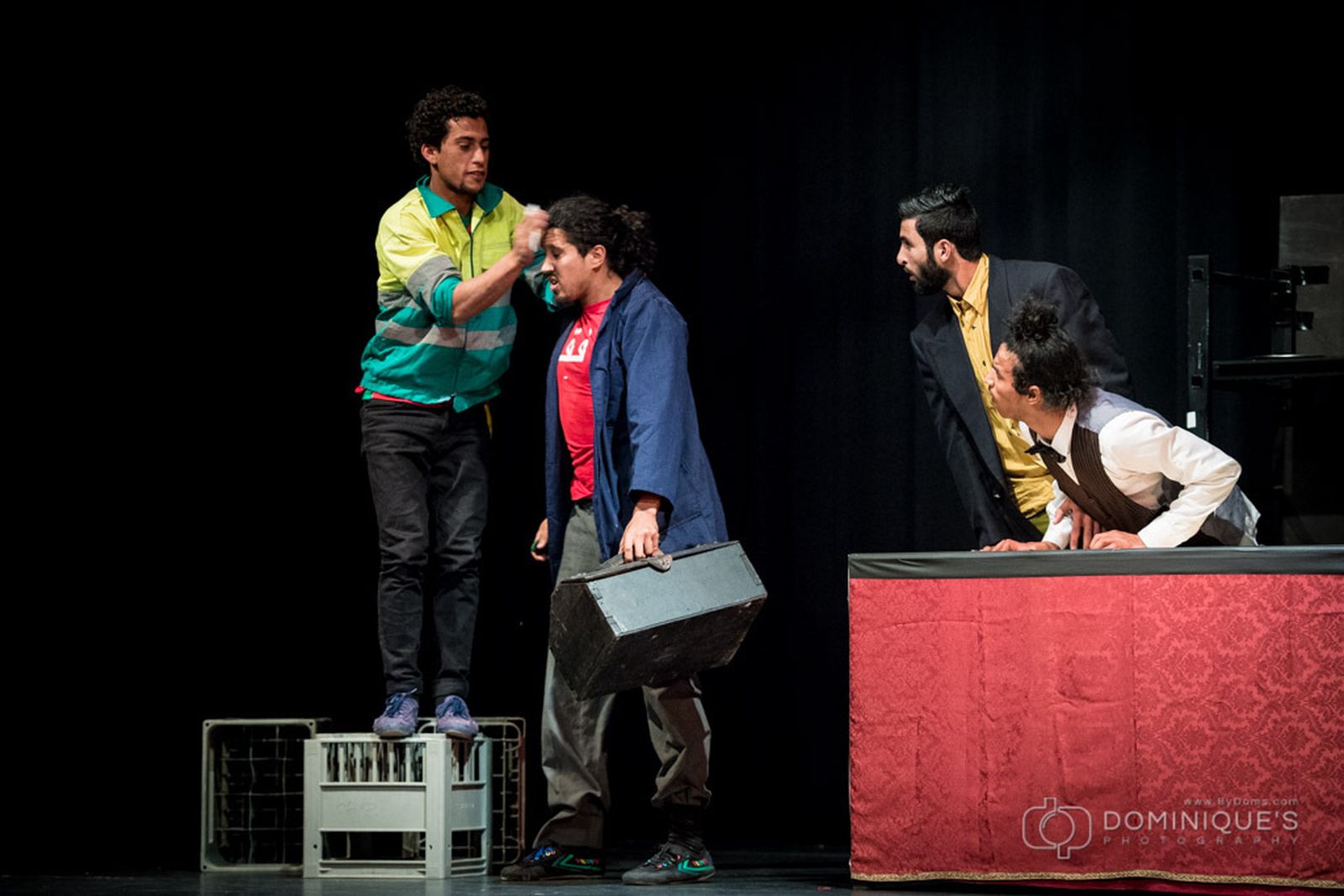 El espectáculo de acrobacias de Colokolo llega hoy al FEX.