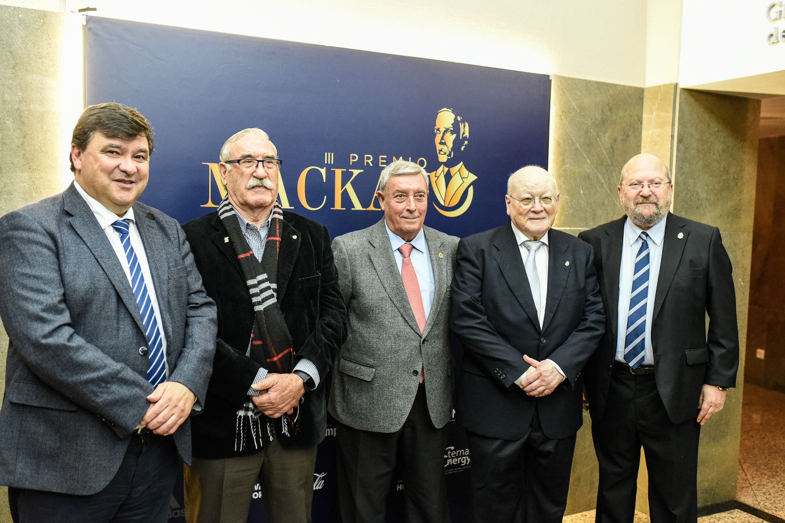 Imágenes de la entrega del premio Mckay del Recreativo