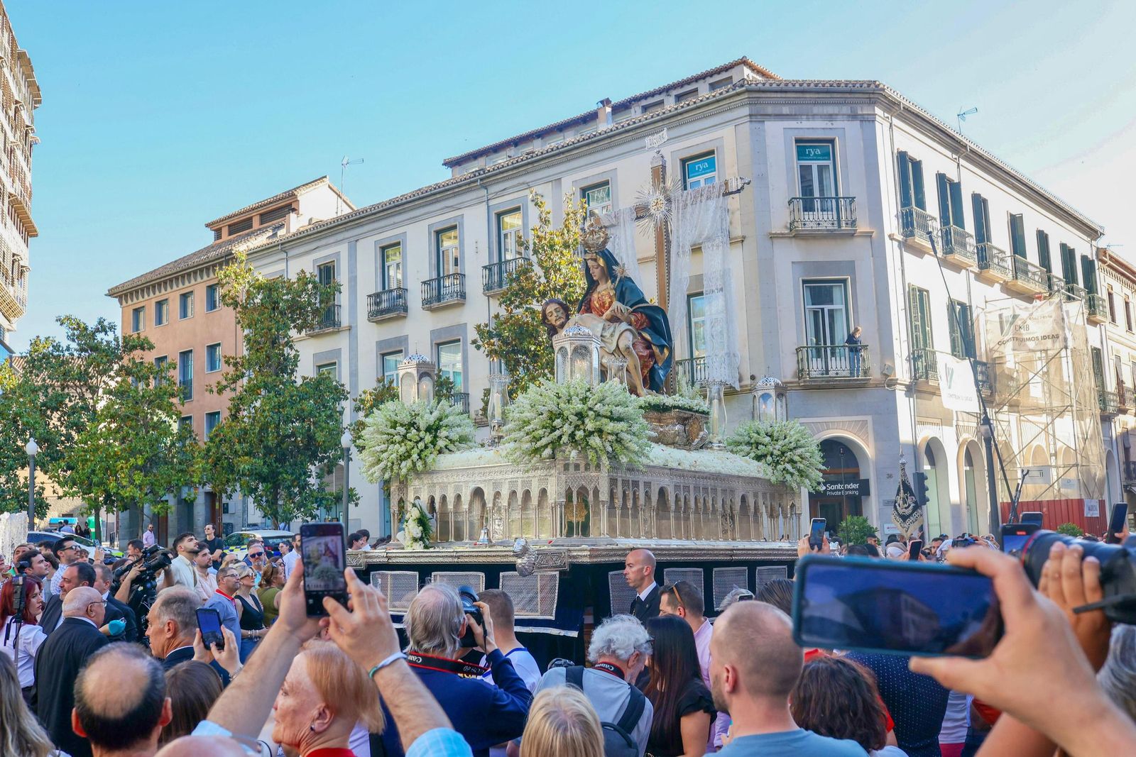 Salida Extraordinaria Santa María de la Alhambra, Mayo 2025.jpeg