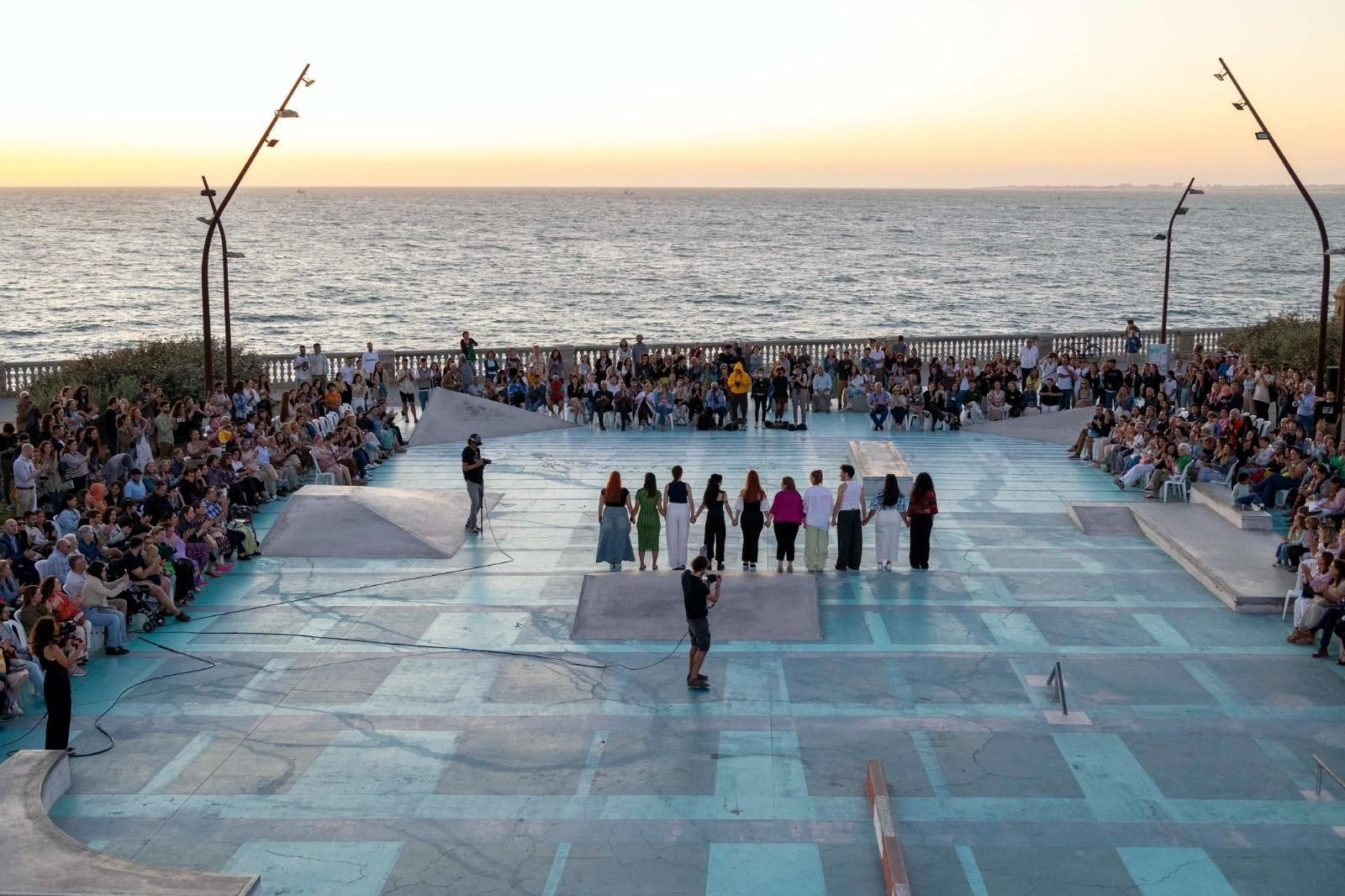 Imágenes  del LUX Fashion Show de la Escuela de Arte de Cádiz