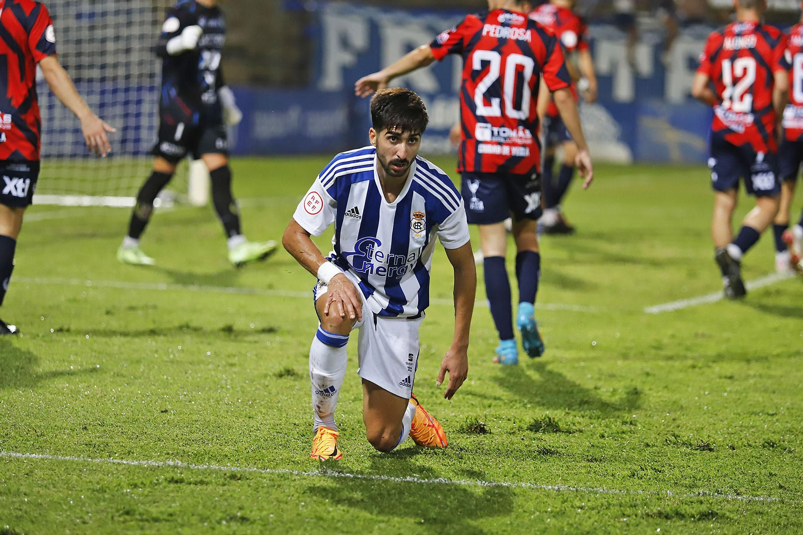 Imágenes del partido entre el Recreativo de Huelva y Yeclano
