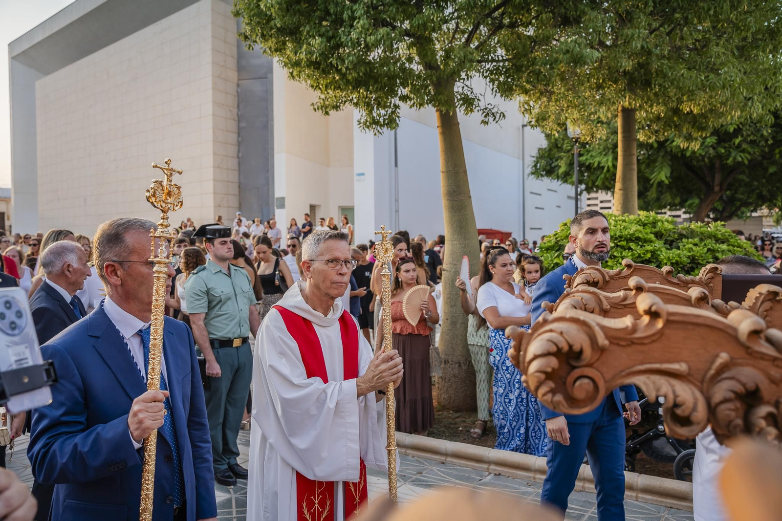 Así fue la procesión del Santísimo Cristo del Mar en el Puerto de Roquetas.
