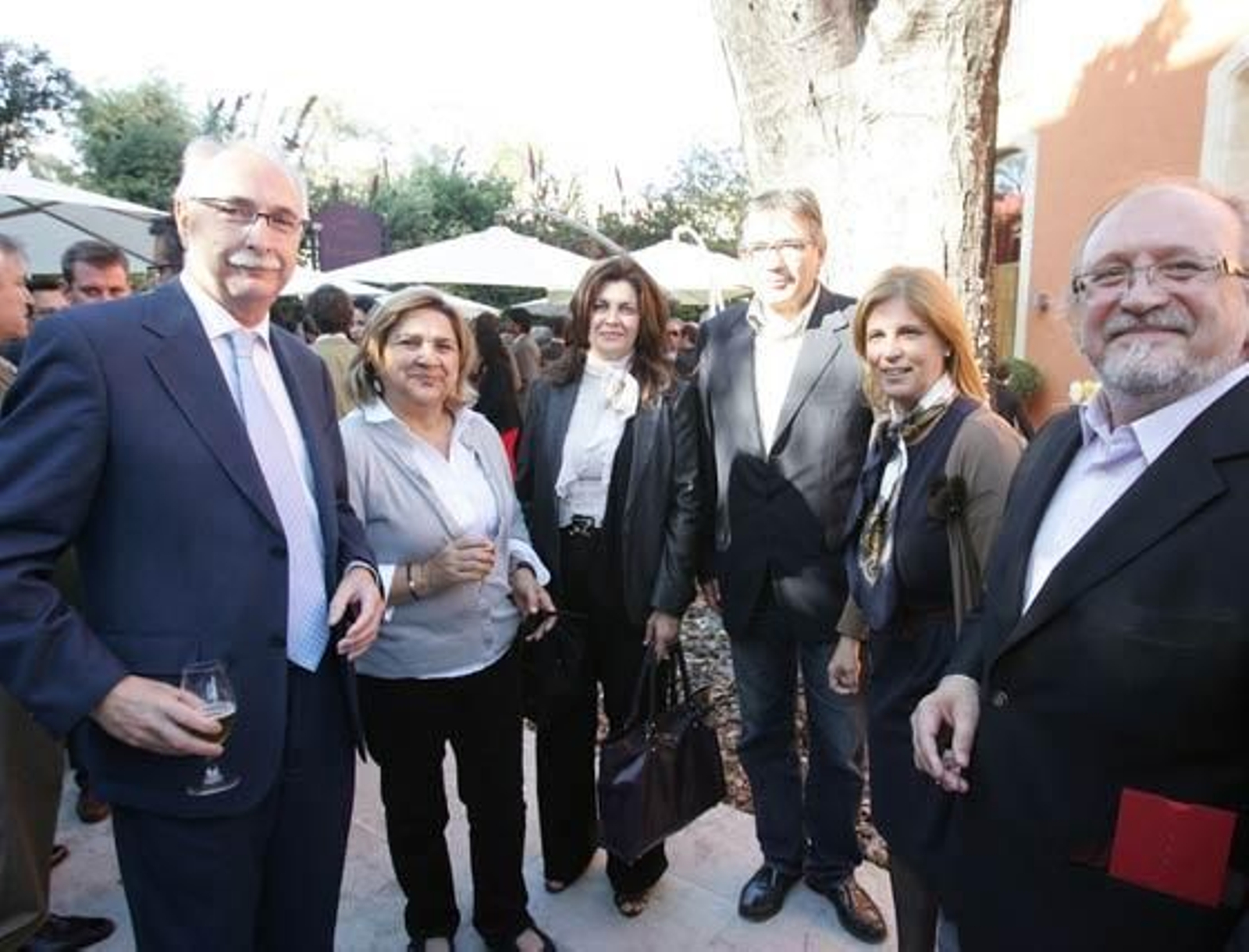 El Hotel Los Jándalos acoge la ceremonía de investidura de Emilio Viquiera, director deportivo del Xerez, como nuevo cofrade honorífico de la Cofradía del Botillo

Foto: Pascual